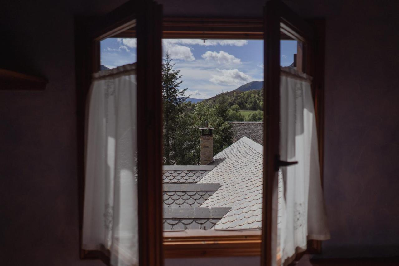 El Xalet De La Vall De Cardos Lladros Exteriér fotografie